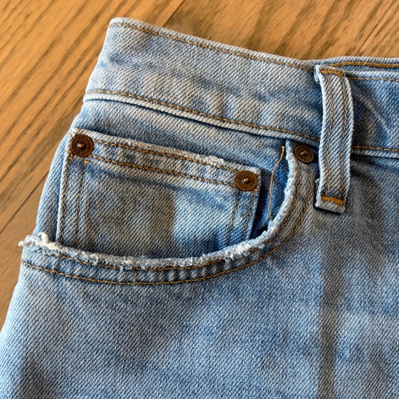 Aritzia Denim Forum The Arlo Hi-Rise Straight Leg Jeans - Picture 8 of 9